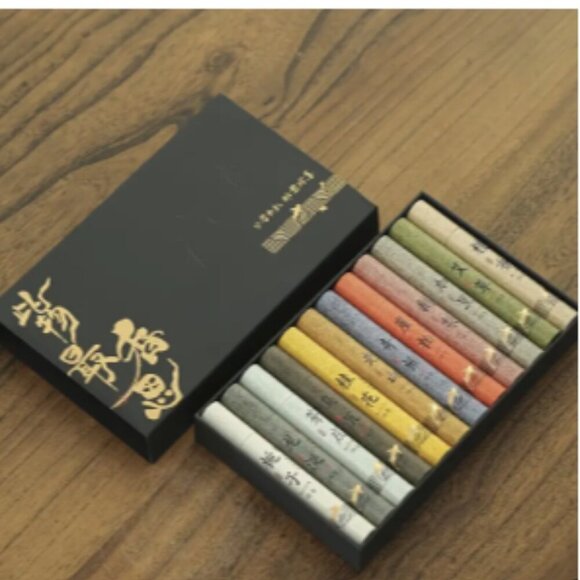 Stick Incense Gift Box 300 pieces 12 Scents NIB - Picture 1 of 6